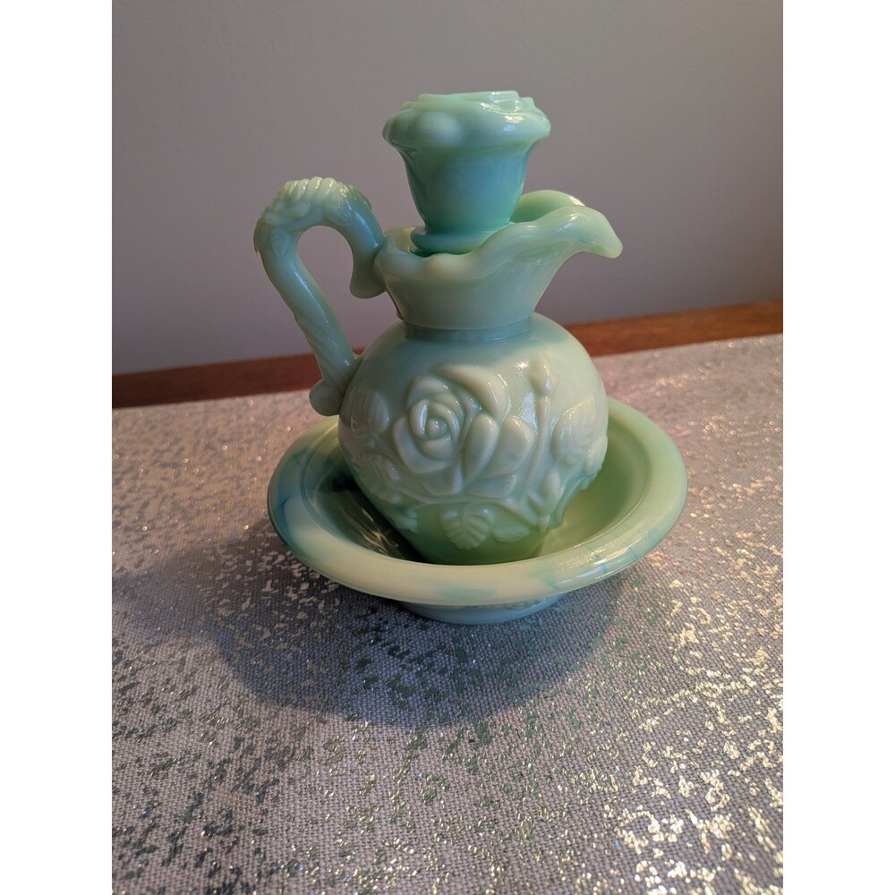 Green Milk Glass Pitcher Avon Basin Moonwind Bath Oil 5 1/2in Tall Vintage 70's